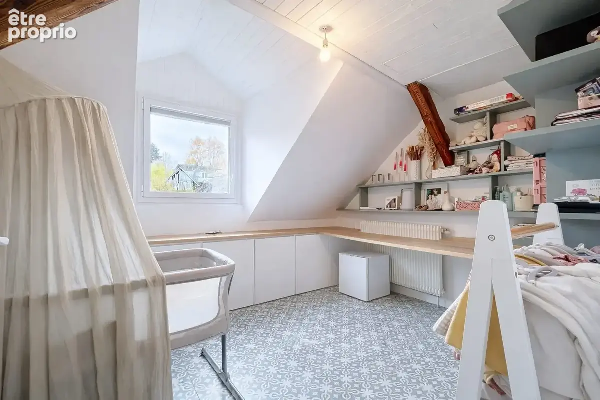 Appartement 147 m² à Talloires  - photo 8