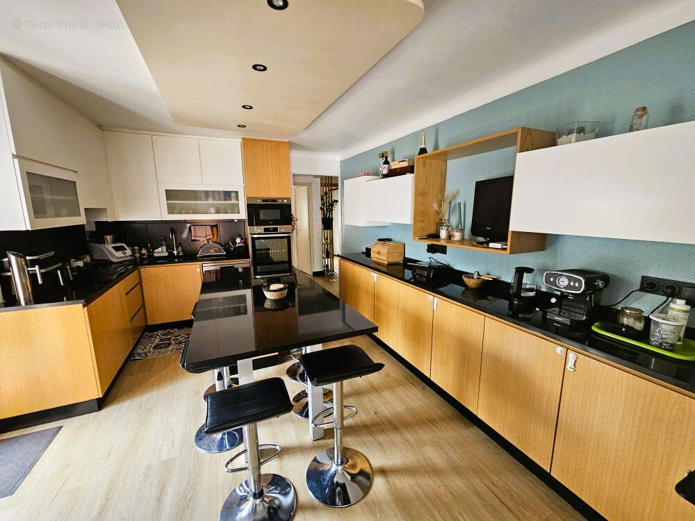 Maison à SAINT-ESTEVE