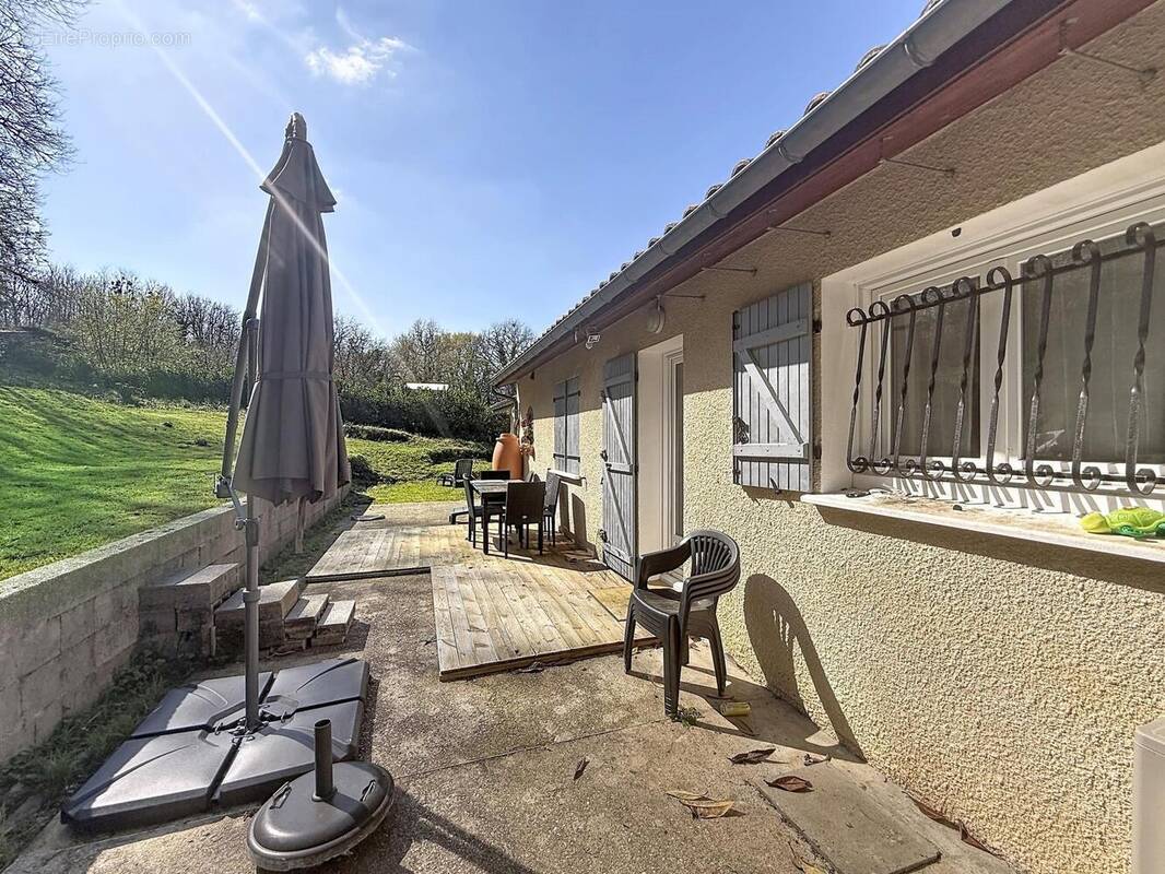 Photo 1 - Maison à CAMBES
