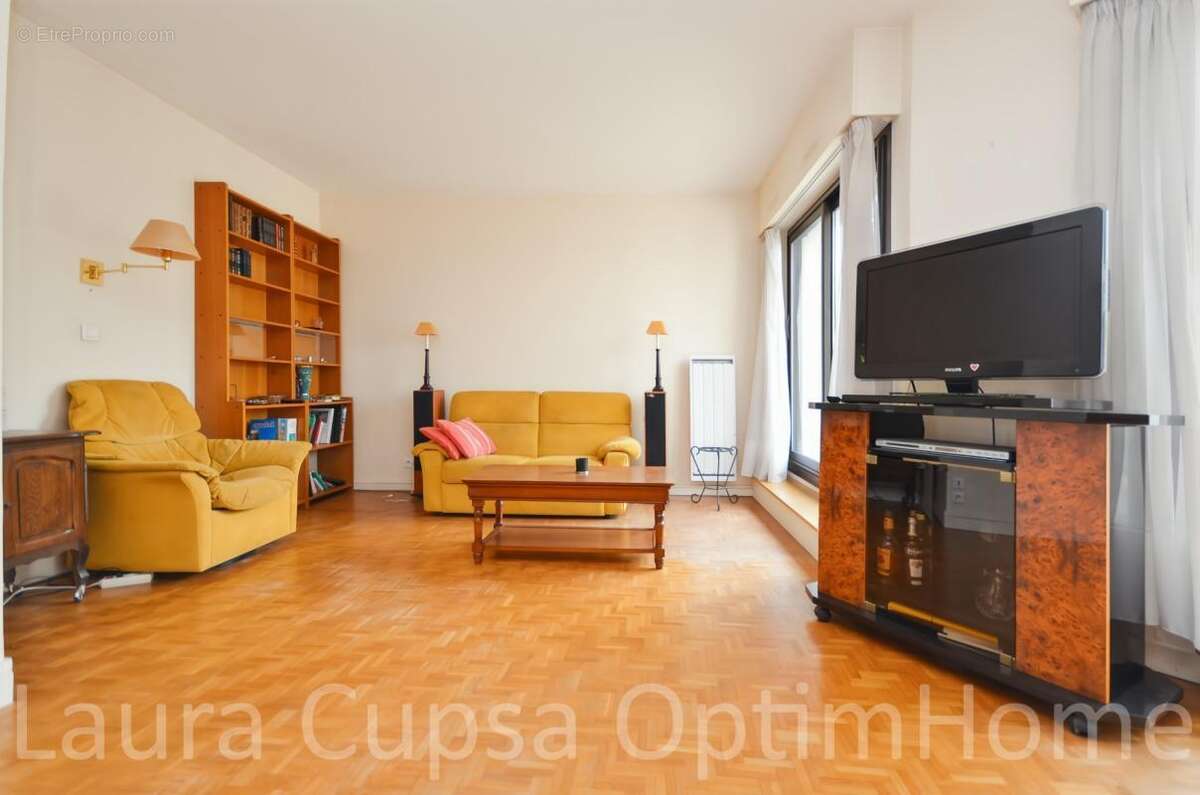 Bourg-la-reine -  5 min rer - 4/5 p -  94,08 m² - dernier etage - ascenseur - cave - double box - photo 6
