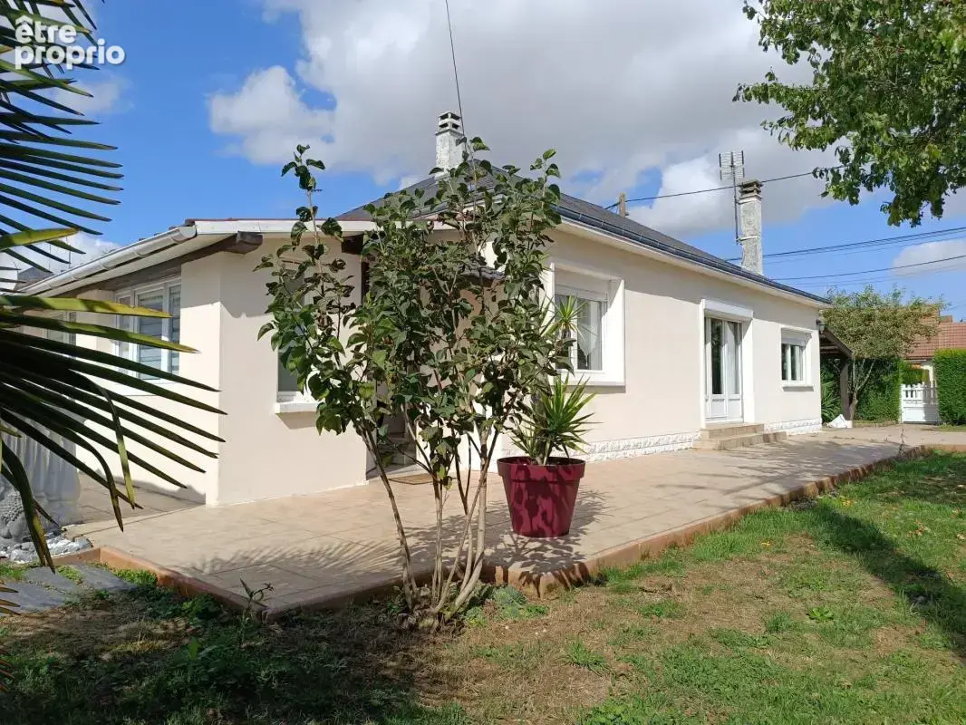 Maison à VILLEBAROU