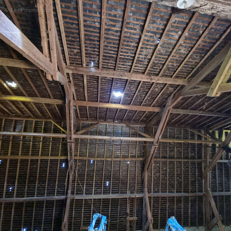 Grange à 200 mètres du 1er voisin ! - photo 12