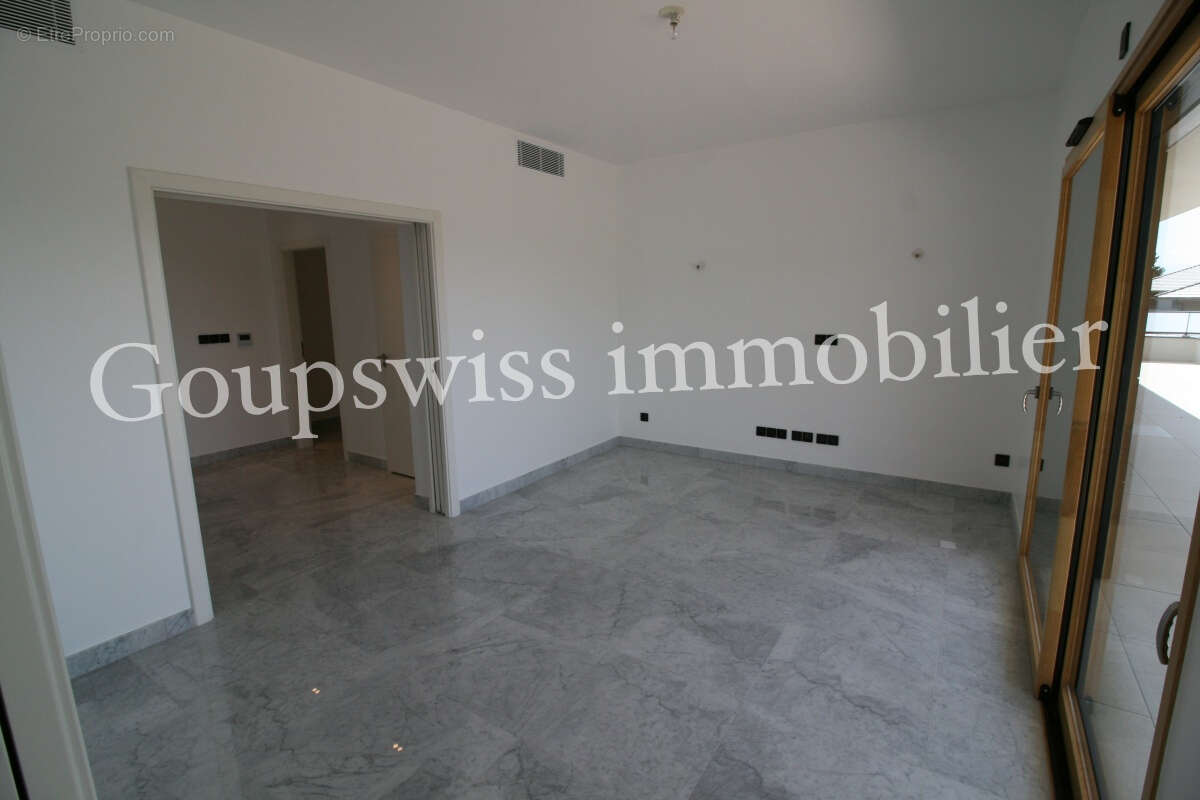 Appartement à DIVONNE-LES-BAINS