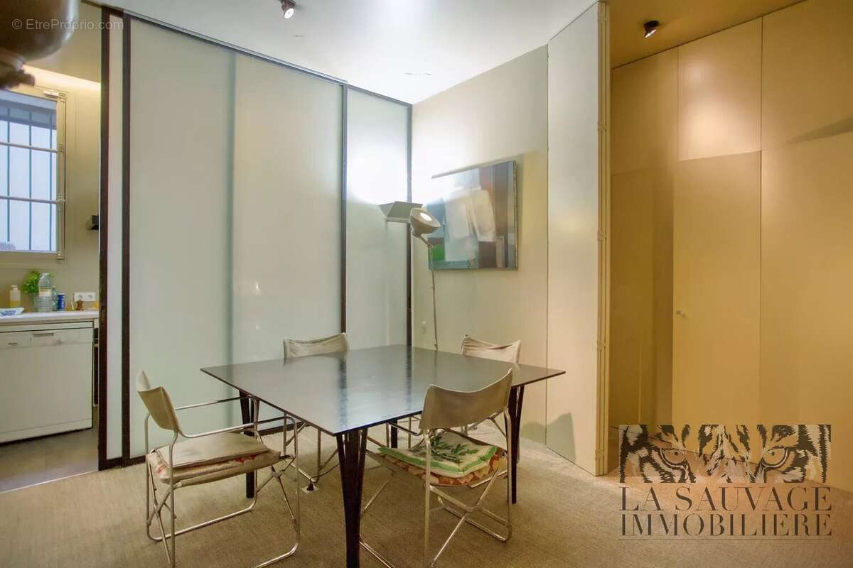 Appartement à PARIS-6E