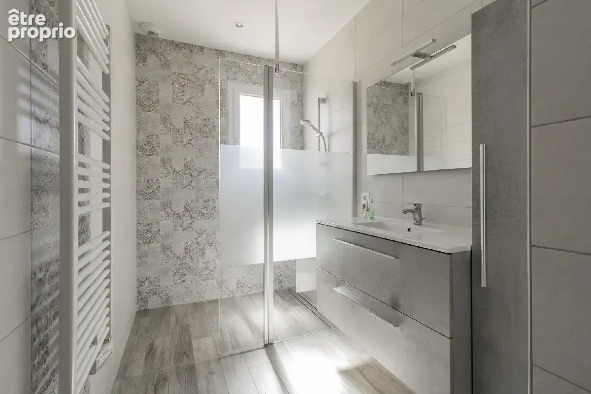 Posez vos valises, Maison impeccable de plain-pied de 85 m², 3 chambres sur parcelle boisée de 667 m² - photo 8