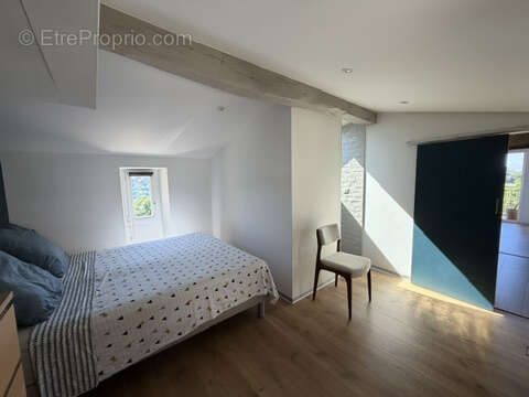 Maison à LA GAUDE