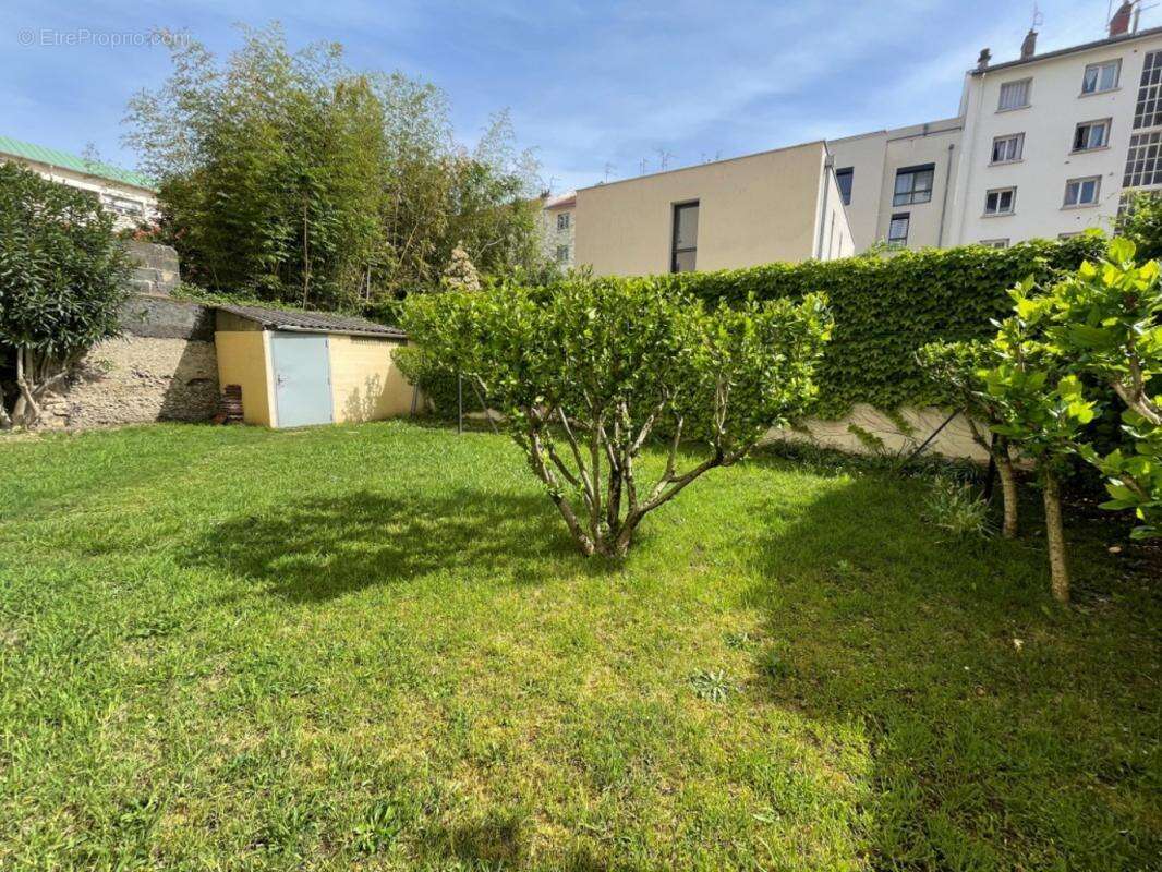 Appartement à LYON-3E