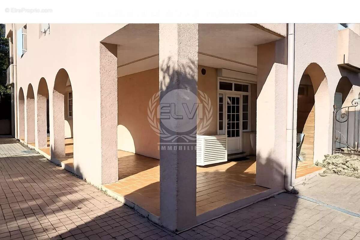 Appartement à Sainte Maxime - photo 8