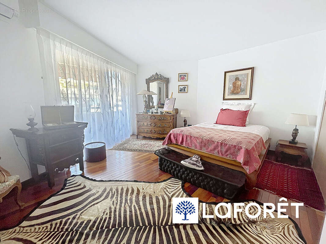 Bien d'exception - duplex toit-terrasse vue mer - secteur vespins - cagnes sur mer - photo 8