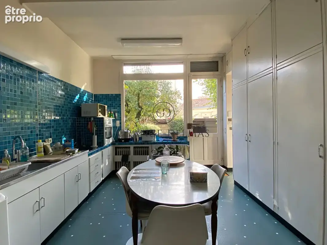 Hôtel Particulier avec jardin et garage - SAINT SEURIN - photo 7