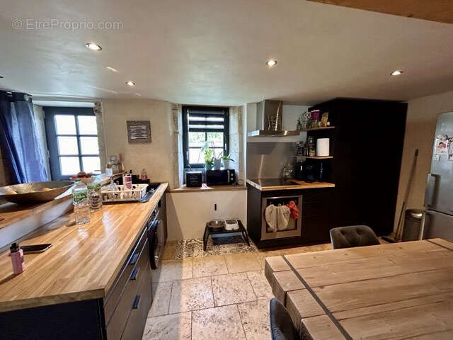 Maison à FRONTENAY-ROHAN-ROHAN