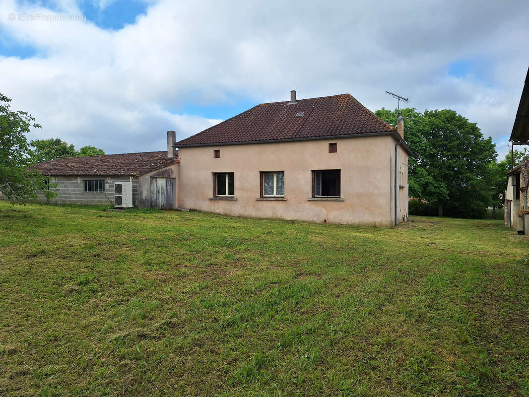 Maison à SAINT-GEORGES