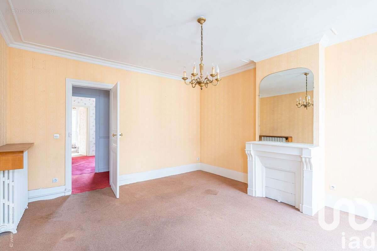 Photo 5 - Appartement à PARIS-18E