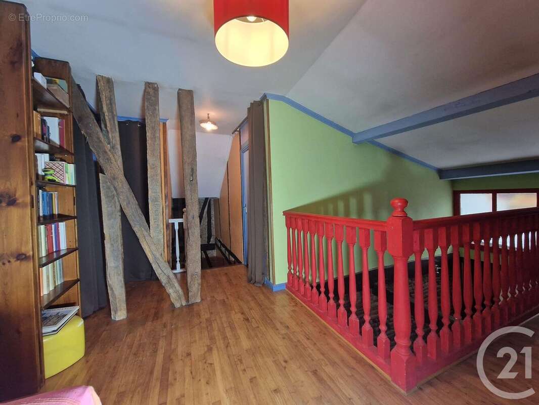 Maison à MONTESQUIEU-VOLVESTRE