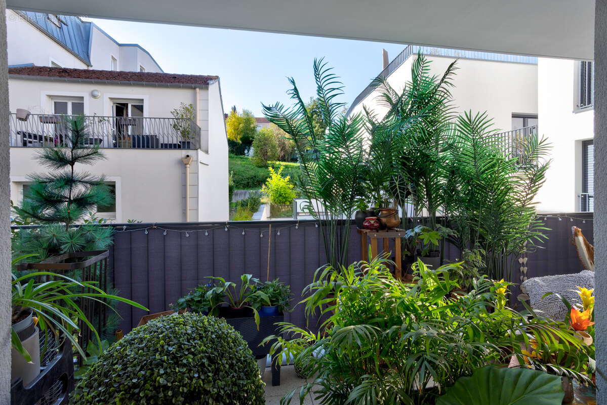 Appartement à CHAVILLE