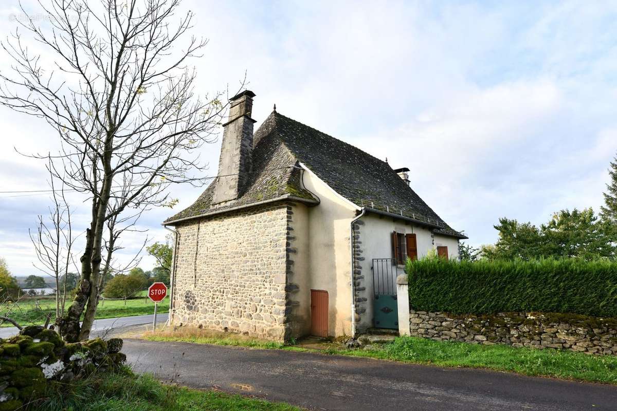 Maison à PLEAUX