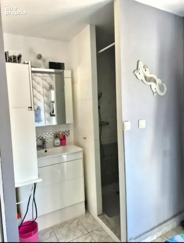 Maison Familiale 4 CH  100m²  en impasse- proche commerces  LE POULFANC SENE (56) - photo 7