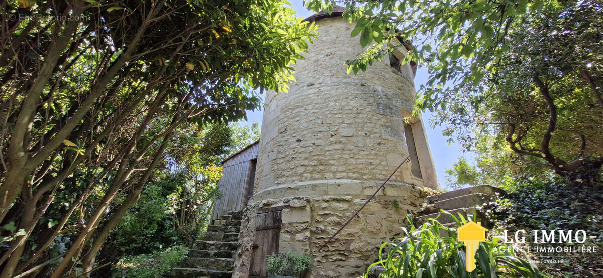 Maison à SAINT-FORT-SUR-GIRONDE