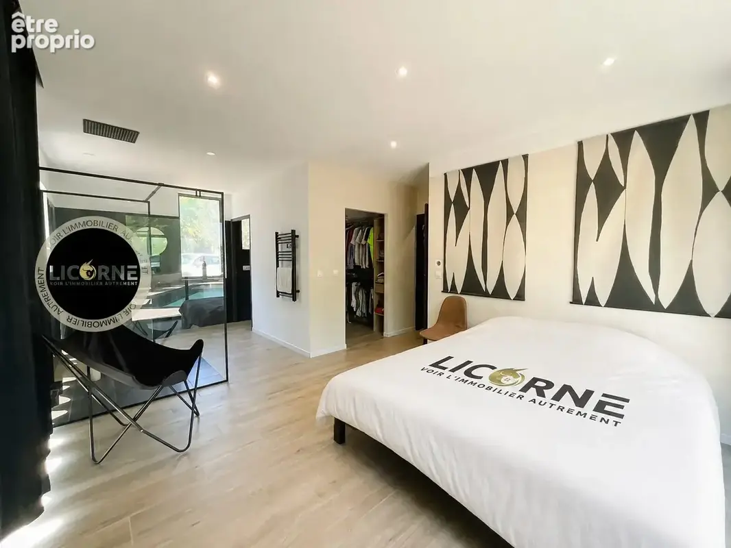 Maison 6 pièces 183 m² à vendre à Istres (13800) - photo 8
