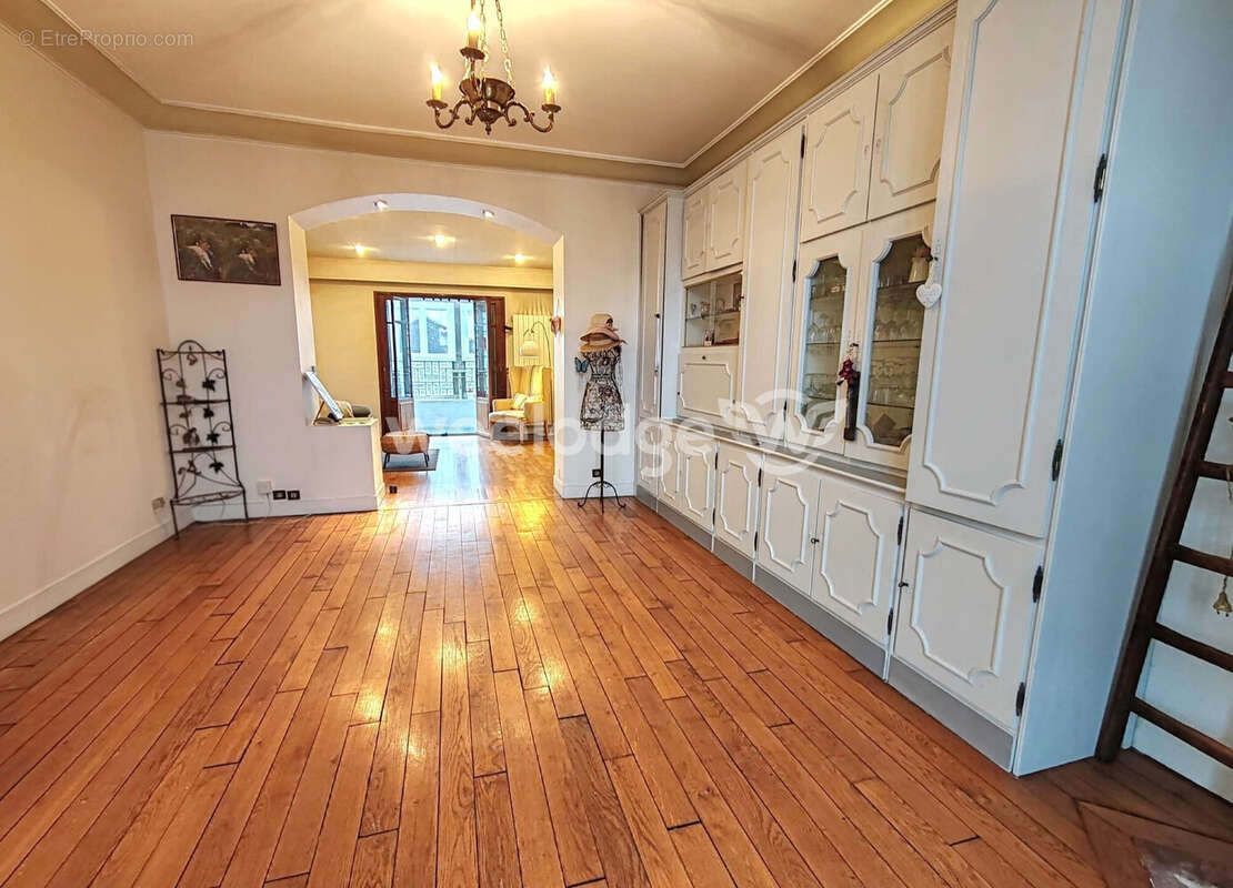 Maison à LIVRY-GARGAN