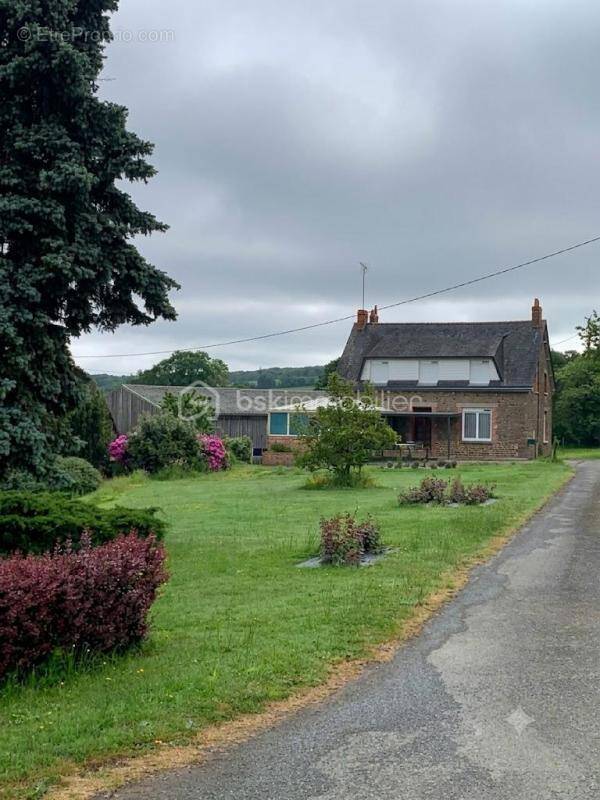 Maison à ERNEE