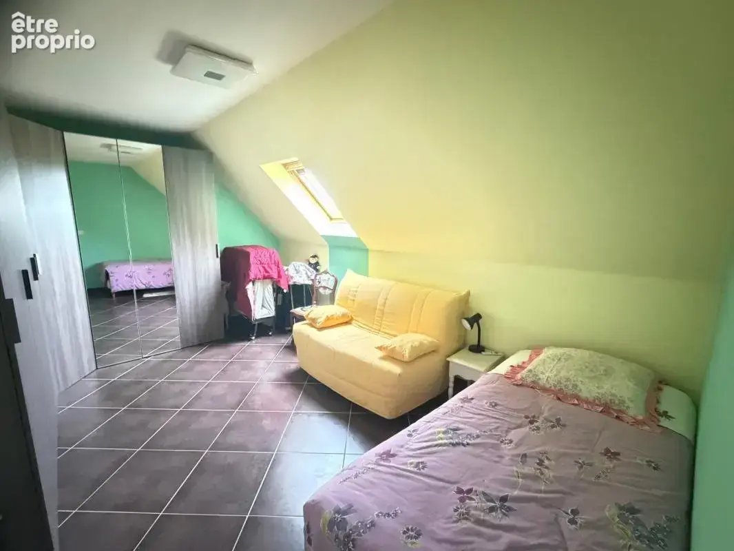 Maison 6 pièces + dépendance aménagée - photo 8