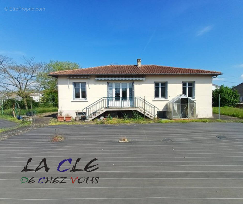 Maison à VILLIERS-EN-PLAINE