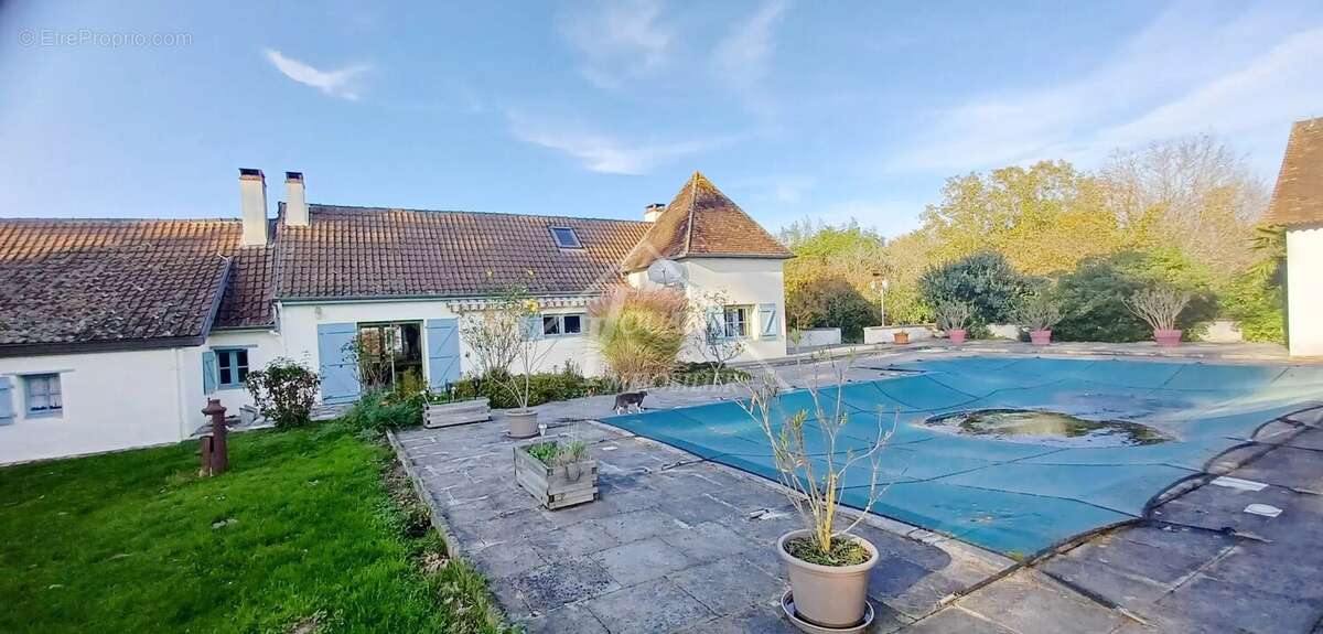 Maison à SAINT-PLAISIR