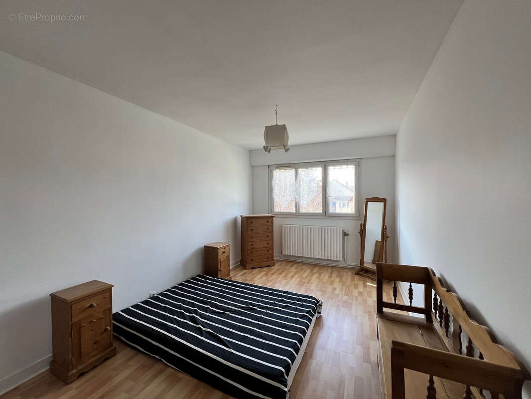 Maison à VILLENEUVE-LE-ROI