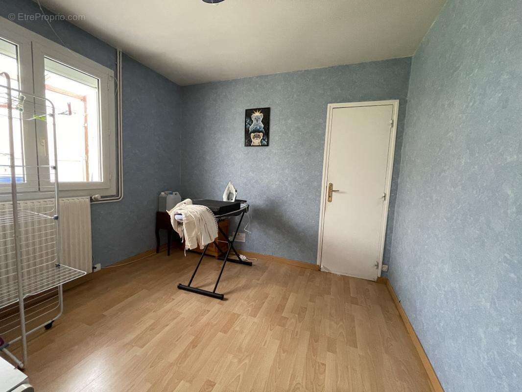 Maison à AIXE-SUR-VIENNE