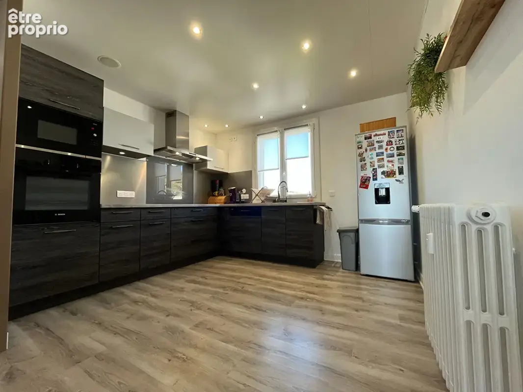 Appartement Arpajon Sur Cere 3 pièce(s) 79.14 m2 - photo 4