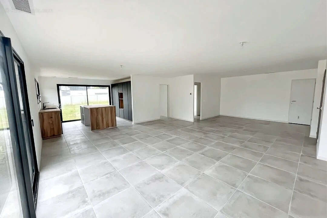 Maison à PONT-SAINT-MARTIN