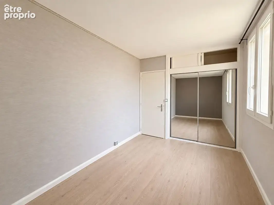 Appartement Buc 3 pièce(s) 56.03 m2 - photo 10