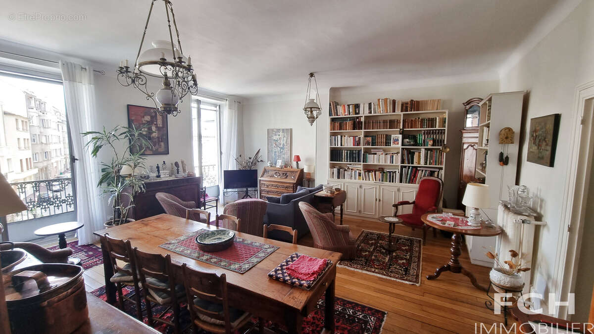 Appartement à VICHY