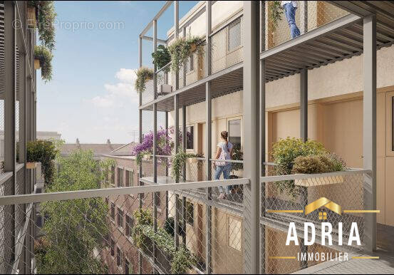 Appartement à PARIS-17E