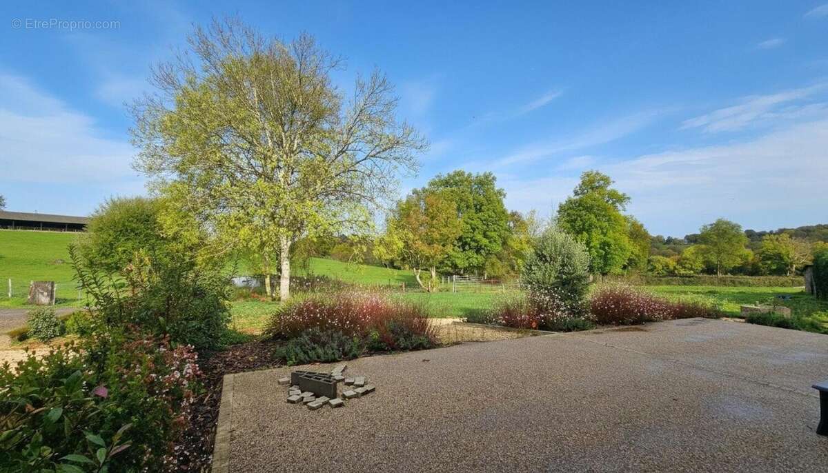 Photo 7 - Maison à ADRIERS