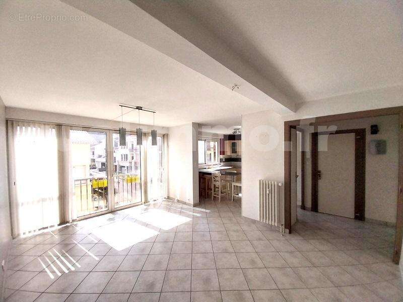 CHORLET-2-1 - Appartement à CHAMALIERES