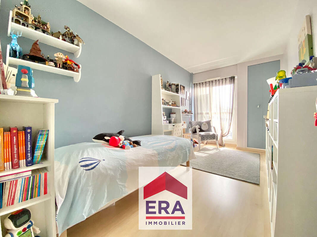 Appartement à SARTROUVILLE