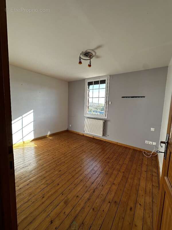 Maison à CONDE-SUR-RISLE