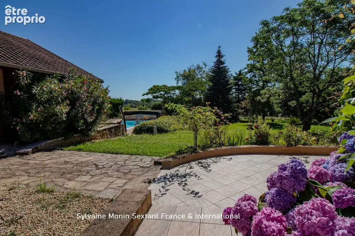 Superbe périgourdine au calme absolu, sans voisins, avec piscine et jardin de charme - photo 6