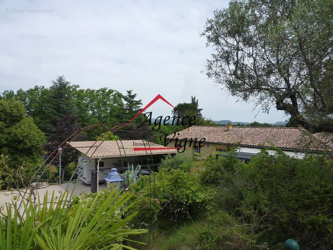 Maison à SAINT-AMBROIX