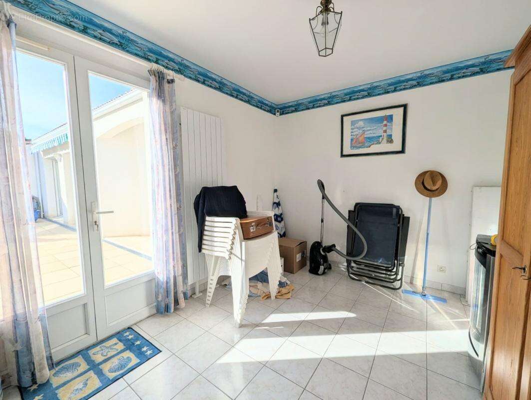 Maison à LES MATHES