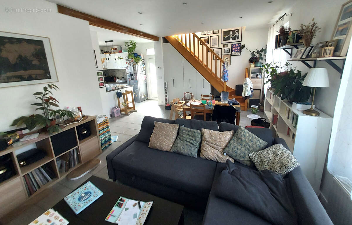 Maison à BORNEL