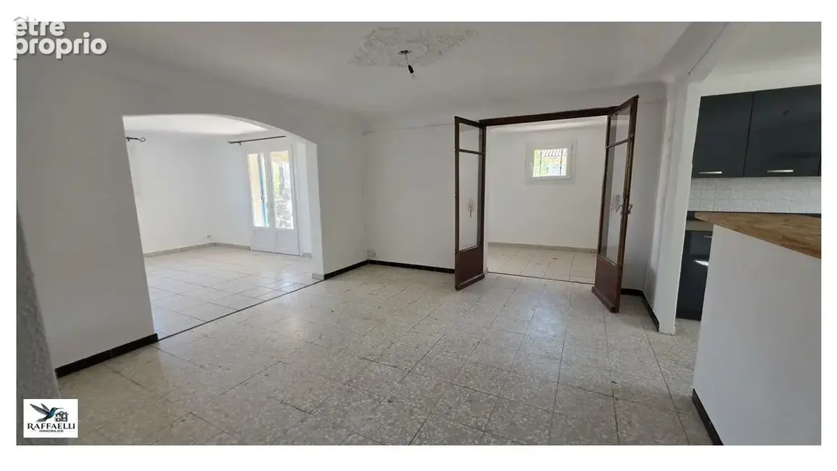 Appartement 3 pièces 90 m² à vendre à Puget-Sur-Argens (83480) - photo 5