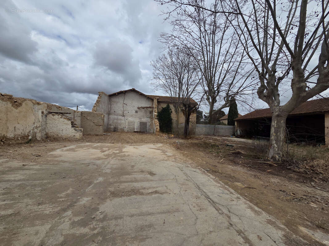 A vendre - puisserguier - terrain constructible et viabilise de 768 m2 - photo 7