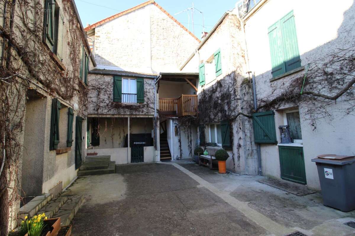 Photo 8 - Appartement à CONFLANS-SAINTE-HONORINE