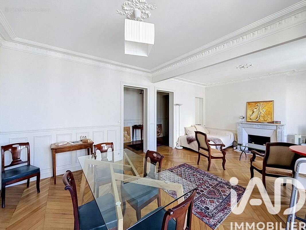 Photo 1 - Appartement à PARIS-16E