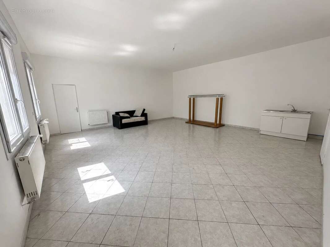 Réf 2262. Maison de ville, 4 chambres - photo 2