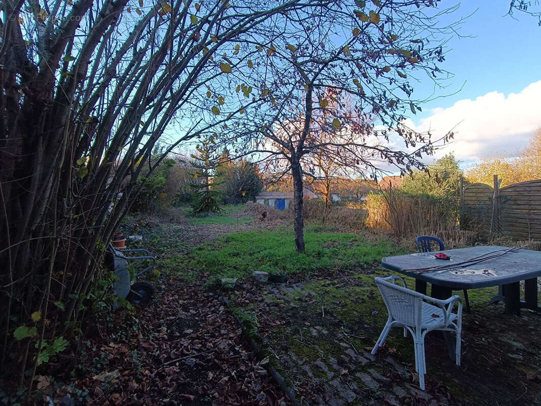 Maison à FONTENAY-LE-FLEURY