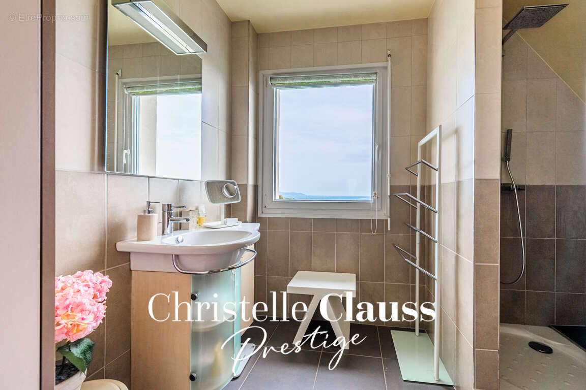 Maison à HUSSEREN-LES-CHATEAUX